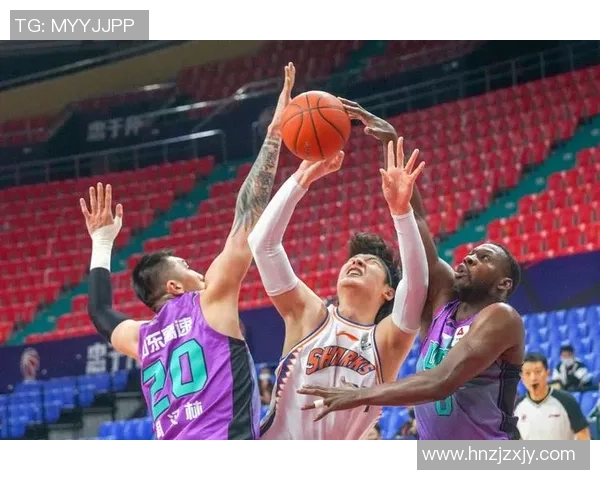 2016年CBA上海队对阵强敌的精彩对决回顾与分析 2016年CBA上海队对阵强敌的精彩对决回顾与分析